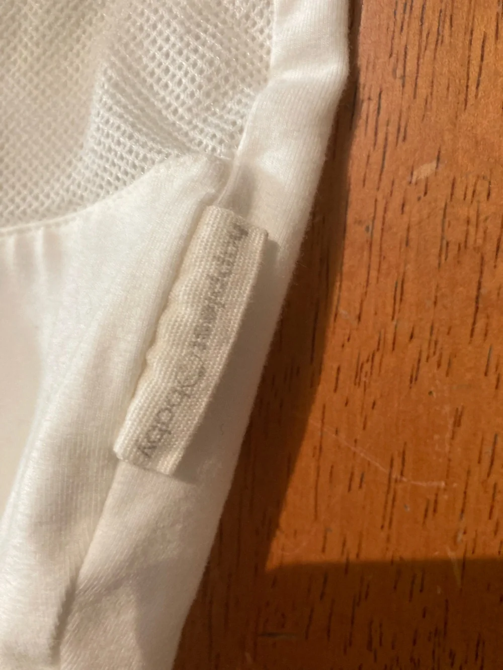 Set of 2 Happiest Baby swaddles from SNOO - Small 0-2 M and Medium 2-4 M - cream